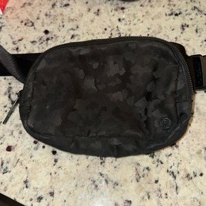 Lululemon black camo fanny pack